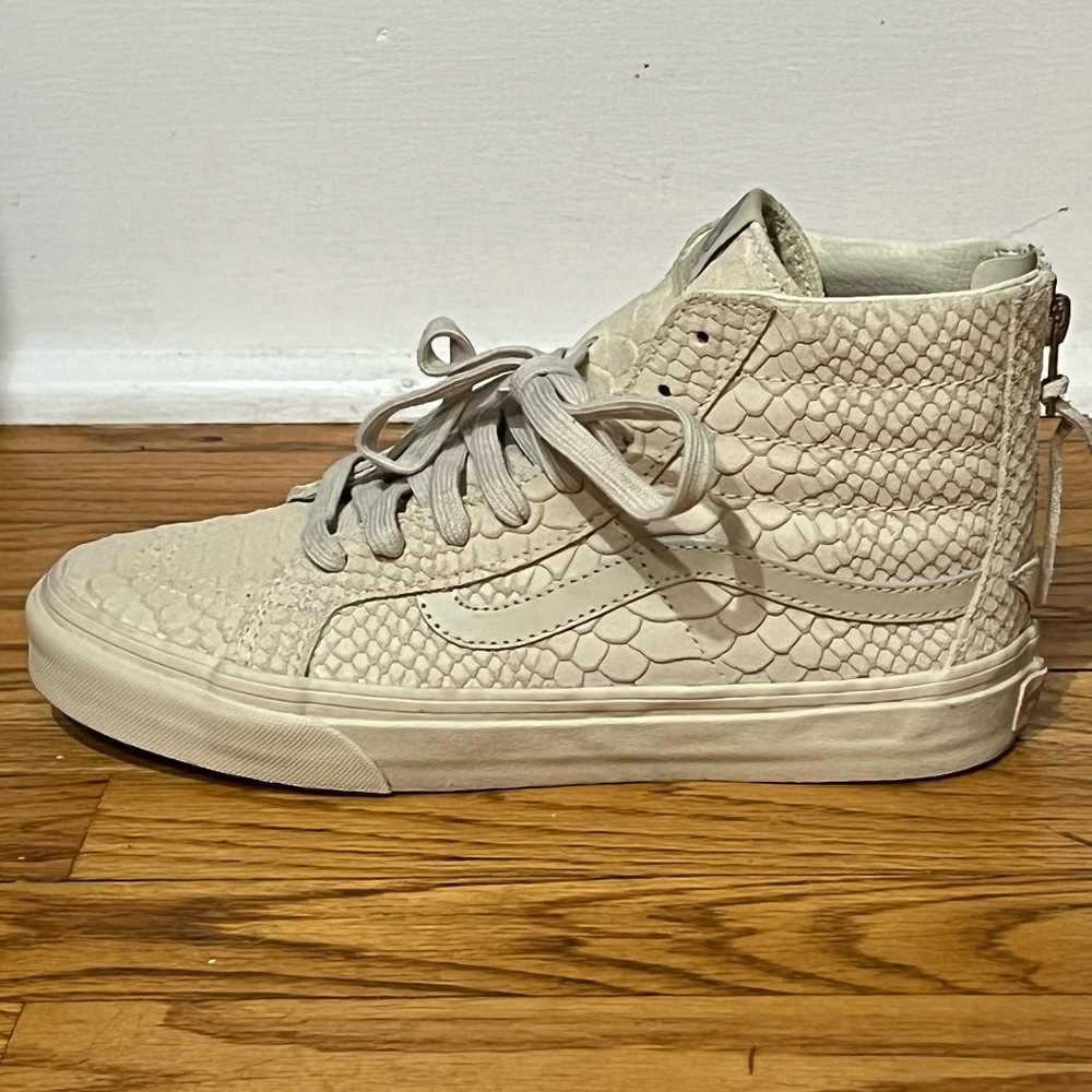 Sk8-Hi Zip Up VANS Cream Mono Python - M 7 W 8.5
